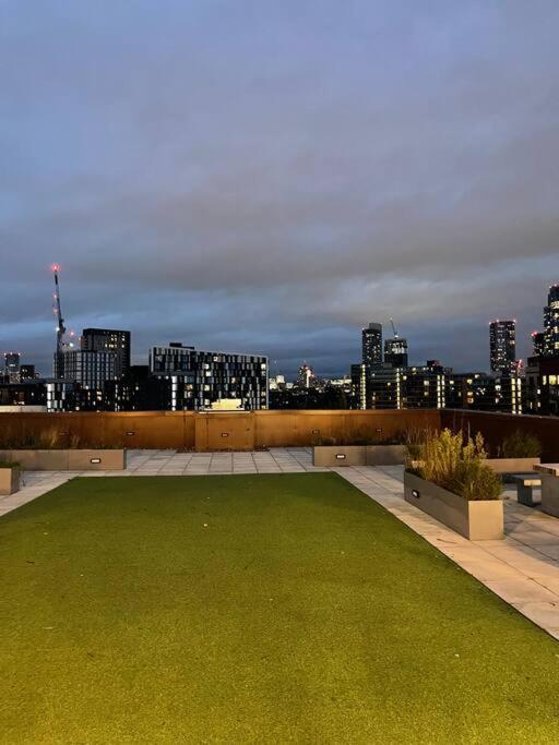 Luxury 2 Bedroom Apartment In The Heart Of Manchester Esterno foto